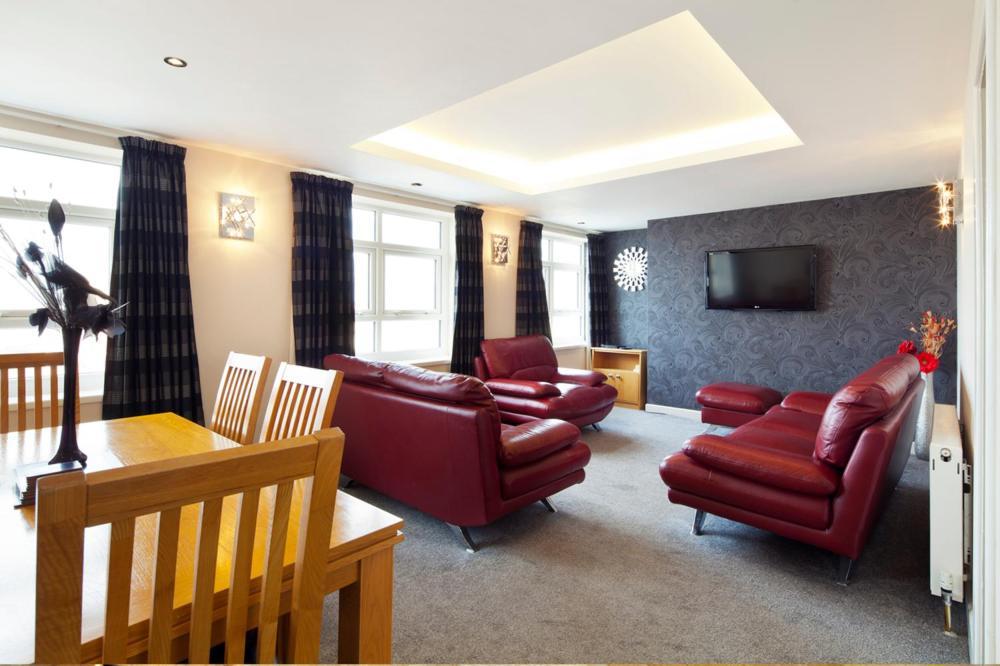 Queens Mansions: Empress Suite Blackpool Extérieur photo
