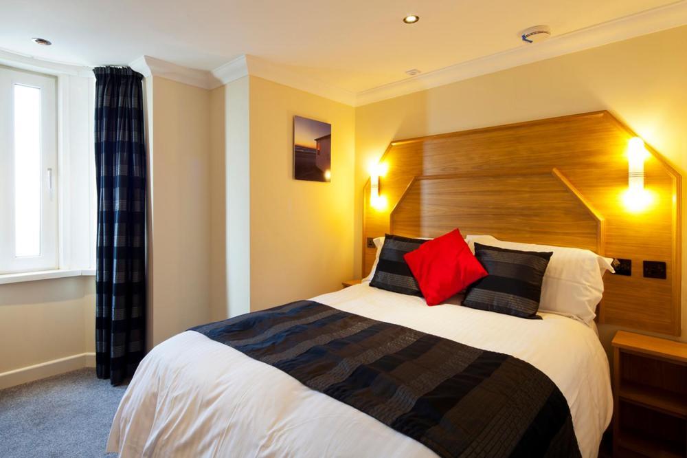 Queens Mansions: Empress Suite Blackpool Extérieur photo
